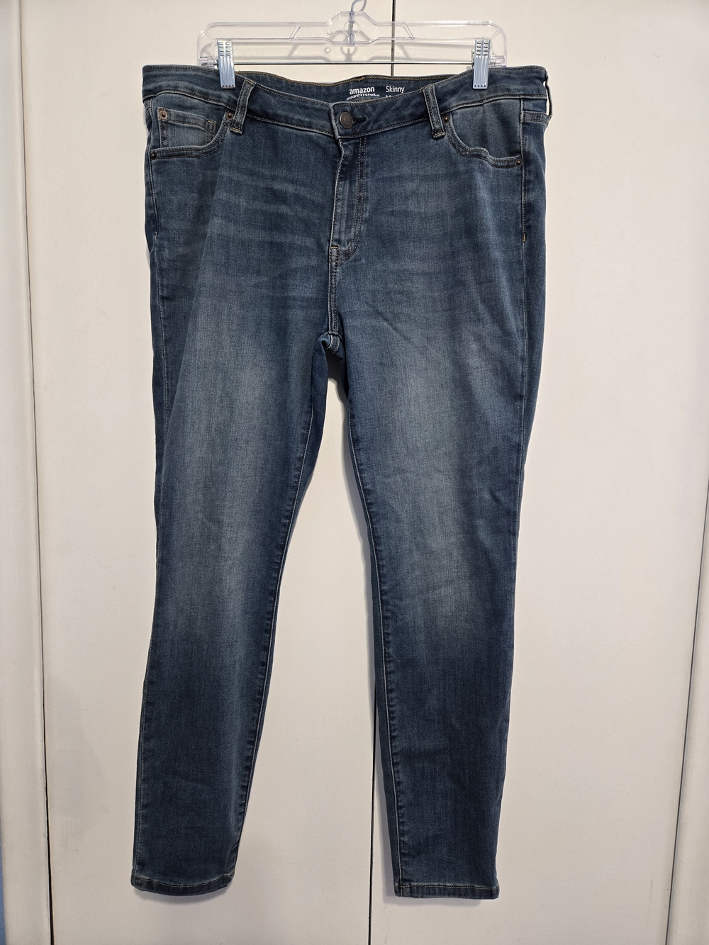 Amazon Essentials Skinny Jeans Women’s Size 16 Blue Stretch Denim Mid Rise